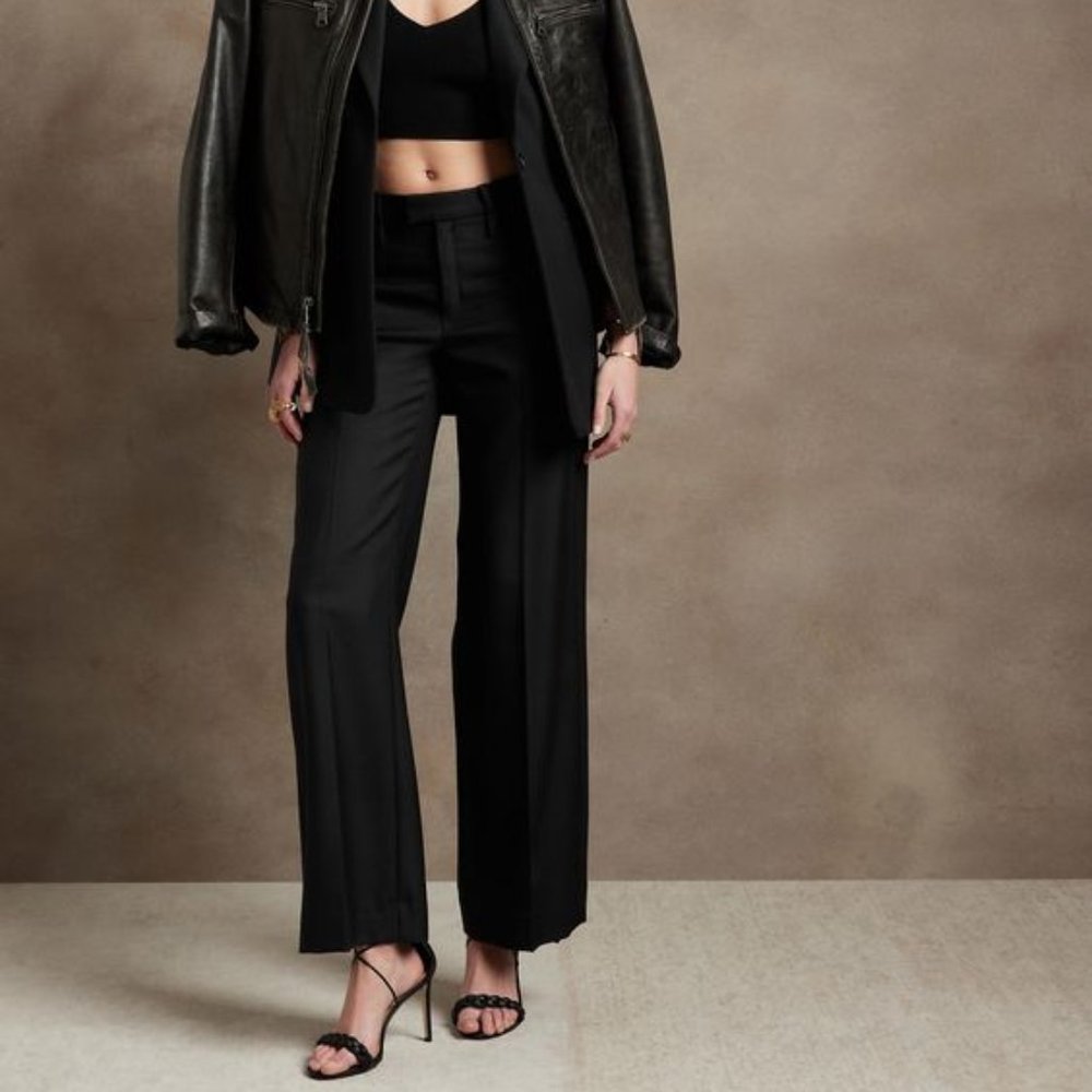 Banana Republic Lido wide-leg Italian wool pant, 2 short